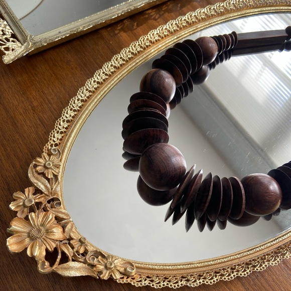 Vintage Chunky Wood Beaded  Necklace - Picture 2 of 3